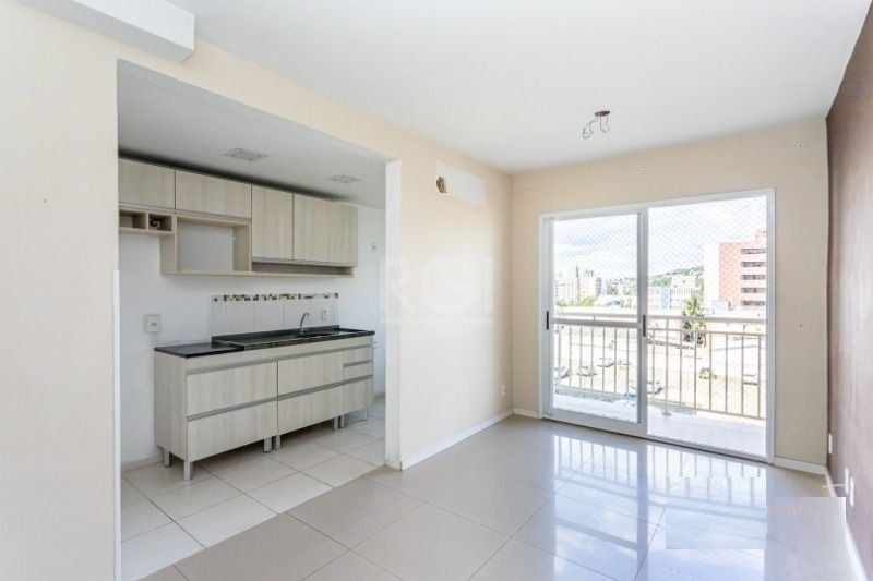 Apartamento à venda com 56m², 2 quartos, 1 suíte, 1 vaga no bairro Camaquã em Porto Alegre