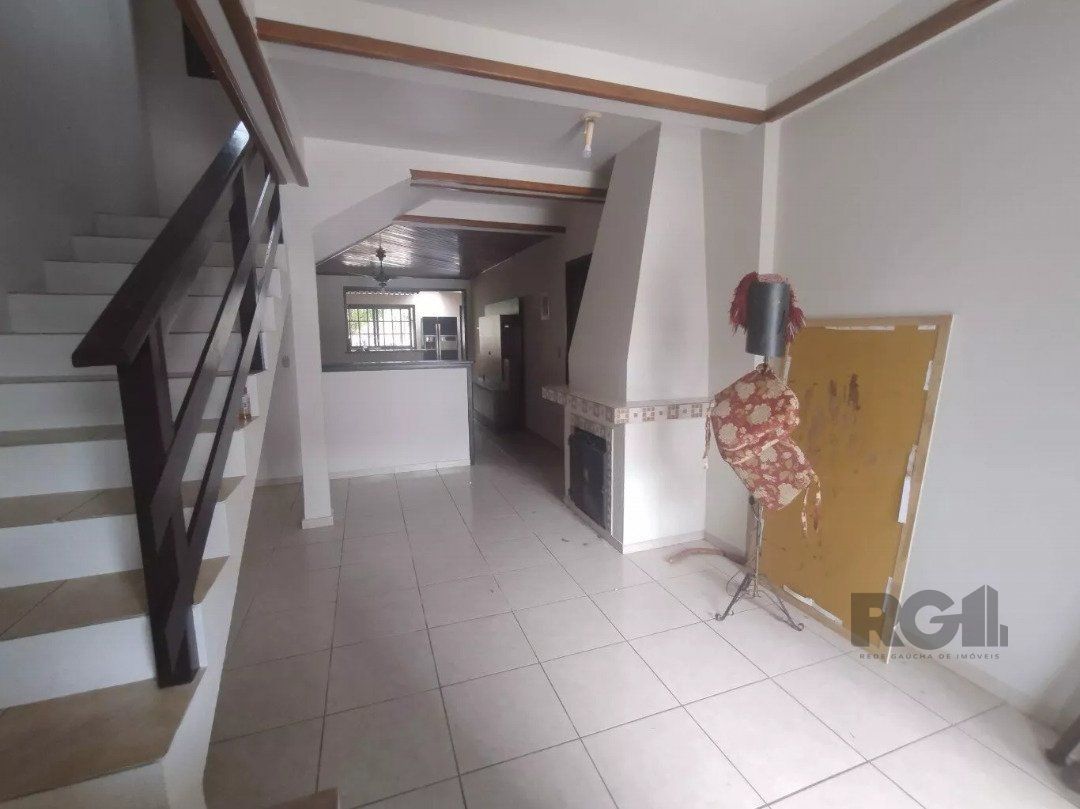 Casa à venda com 4 quartos, 245m² - Foto 5