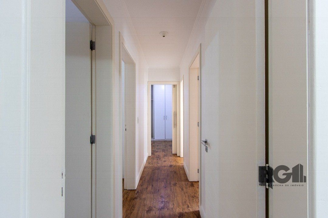 Apartamento à venda com 3 quartos, 137m² - Foto 20