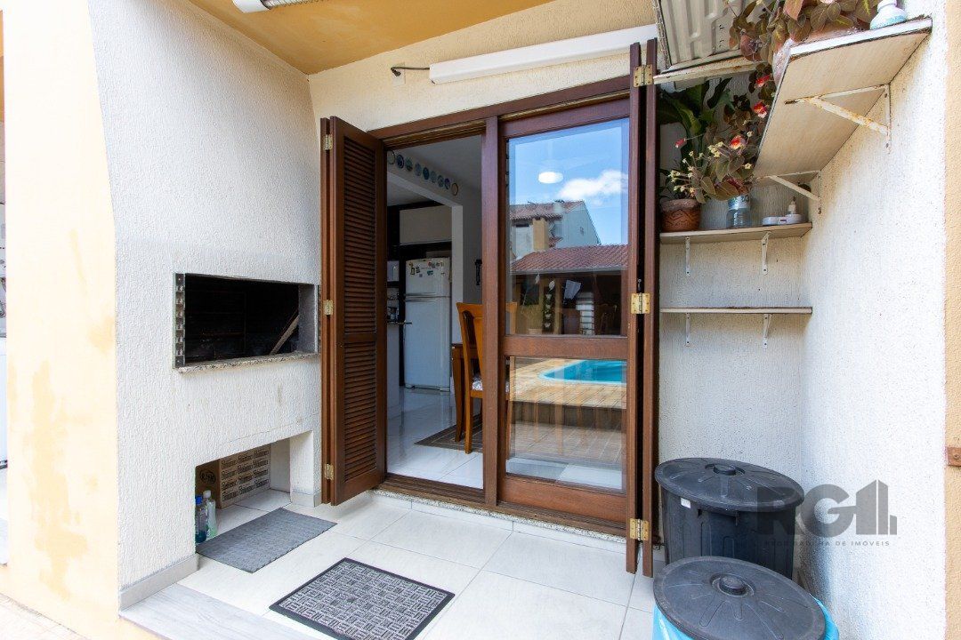Casa à venda com 3 quartos, 188m² - Foto 11