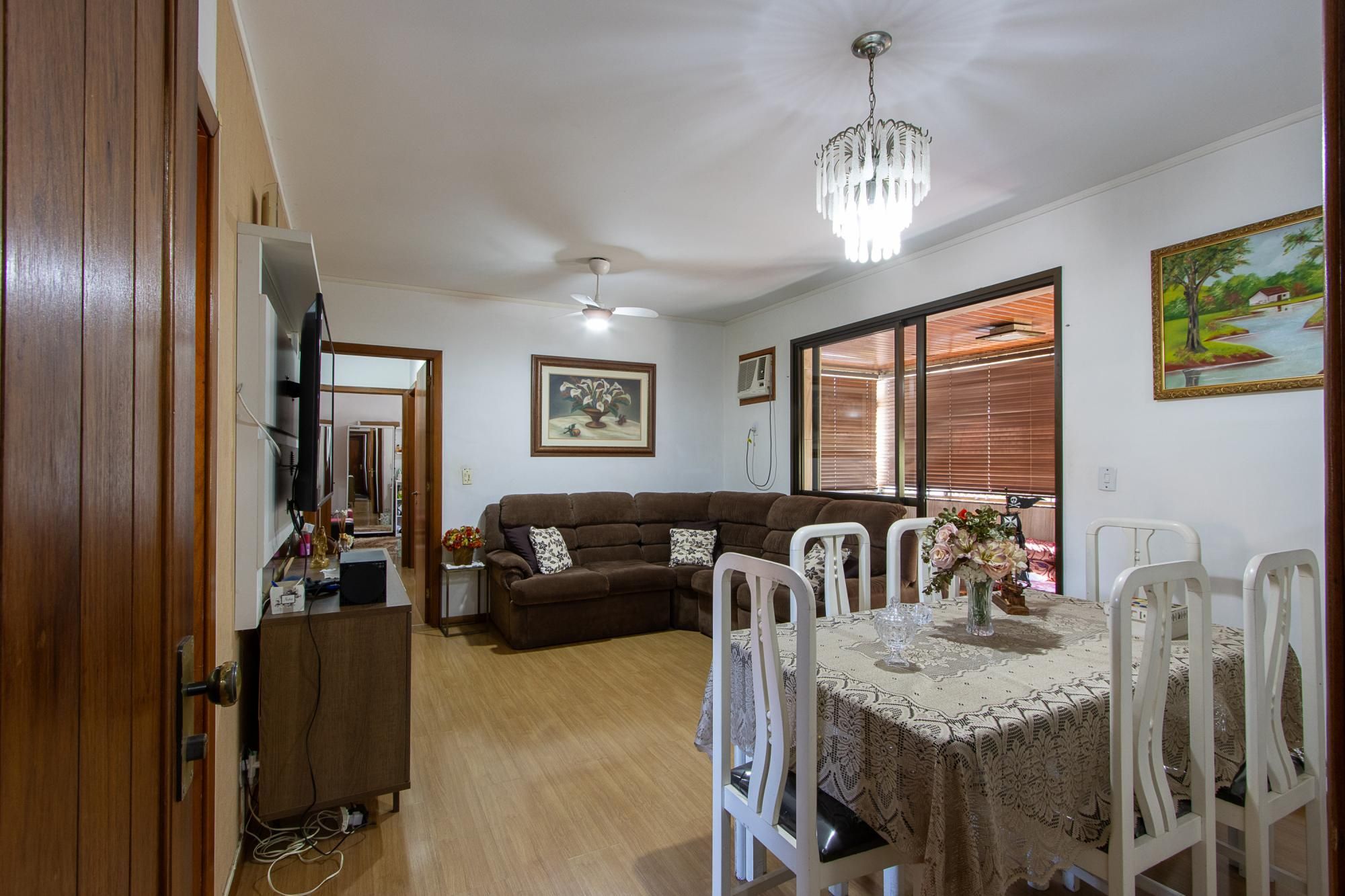 Apartamento à Venda | 90m² | Vila São João – Porto Alegre