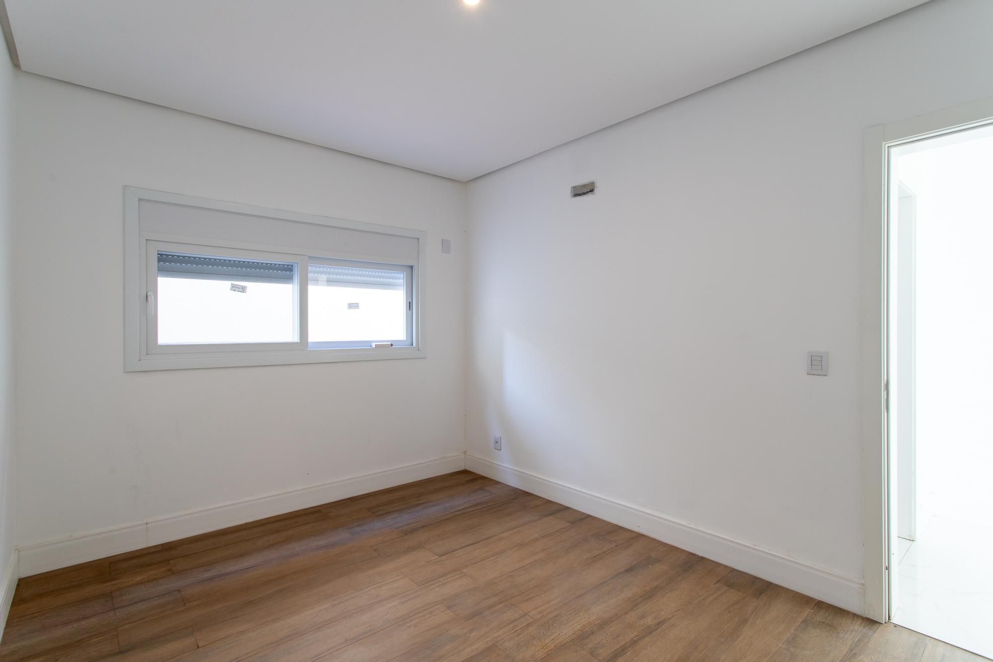Casa de Condomínio à venda com 4 quartos, 297m² - Foto 11