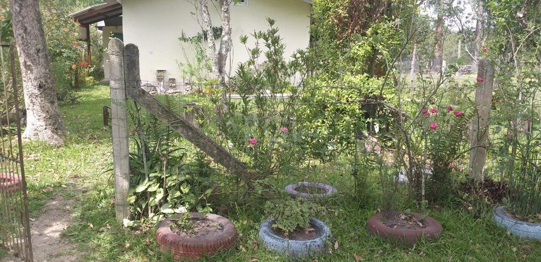 Casa à venda com 4 quartos, 121m² - Foto 29