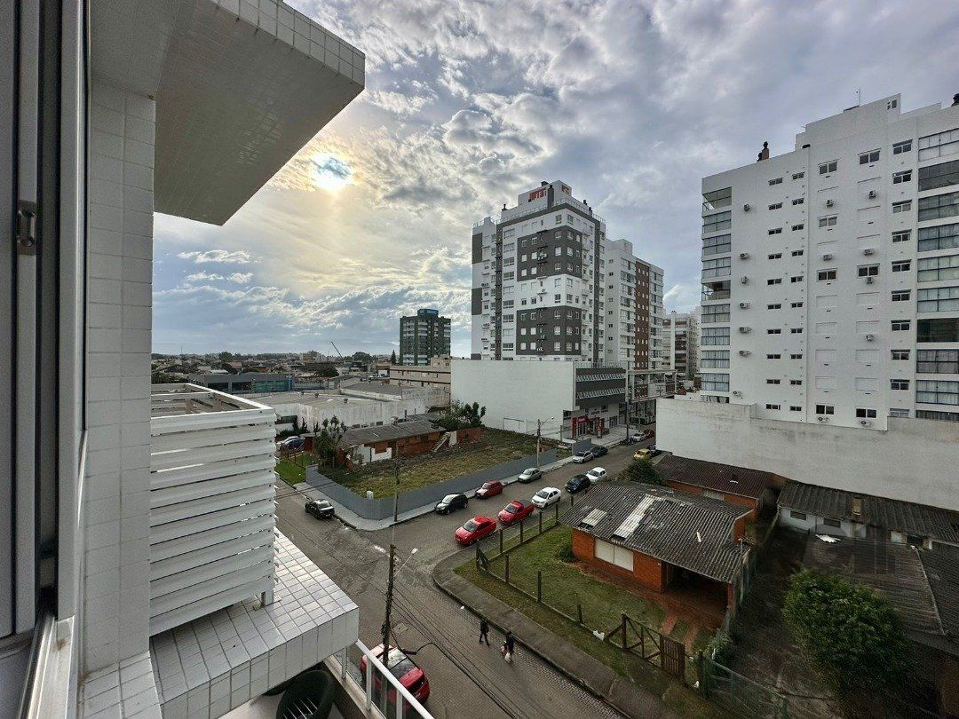Apartamento à venda com 2 quartos, 78m² - Foto 11