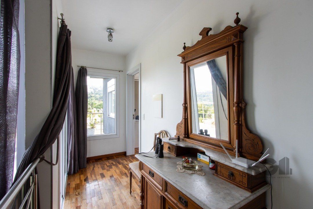 Casa de Condomínio à venda com 4 quartos, 400m² - Foto 55