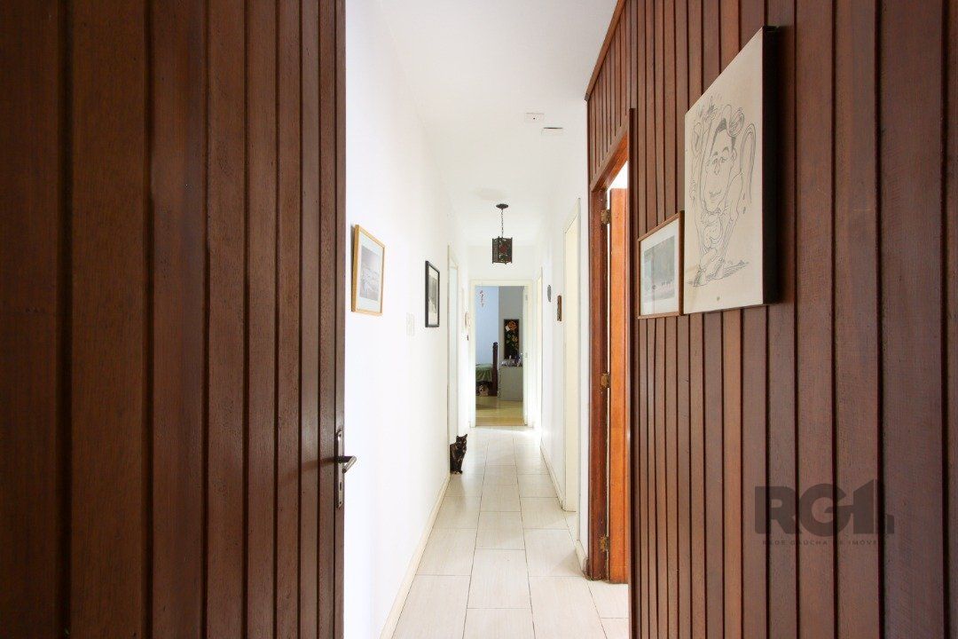 Casa à venda com 4 quartos, 200m² - Foto 13