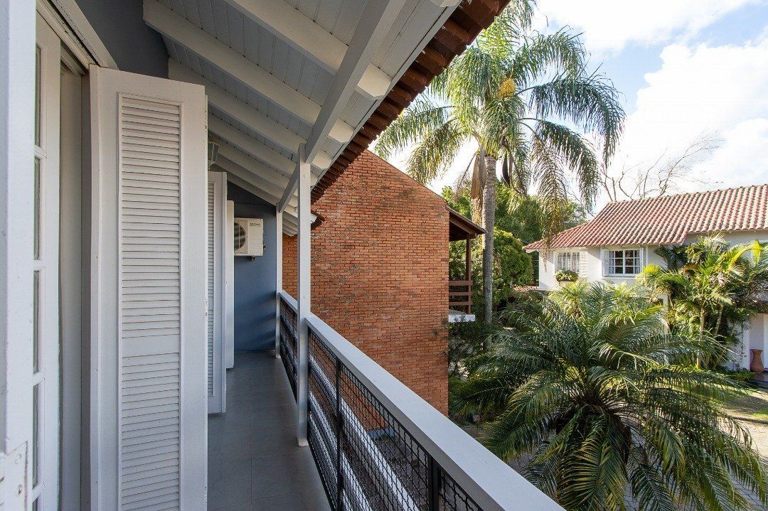 Casa de Condomínio à venda com 3 quartos, 217m² - Foto 46
