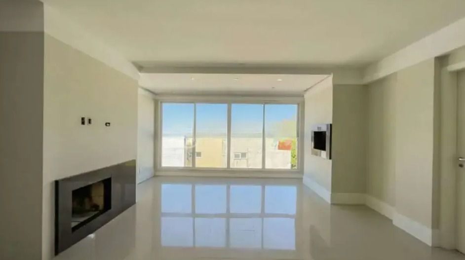 Excelente apartamento de 3 dormitórios, 1 suíte e 2 vagas de garagem.