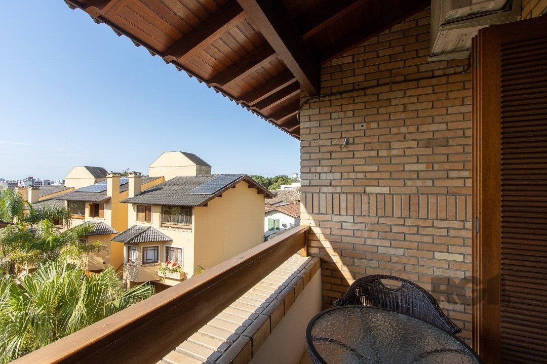 Casa de Condomínio à venda com 3 quartos, 200m² - Foto 37
