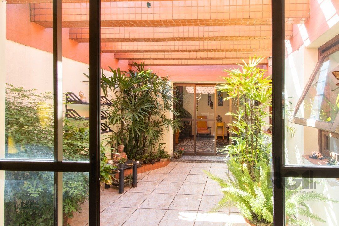 Casa à venda com 4 quartos, 389m² - Foto 10