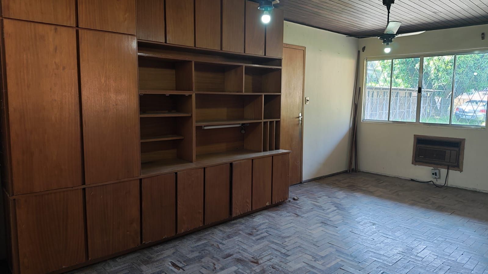 Casa à venda com 3 quartos, 99m² - Foto 6
