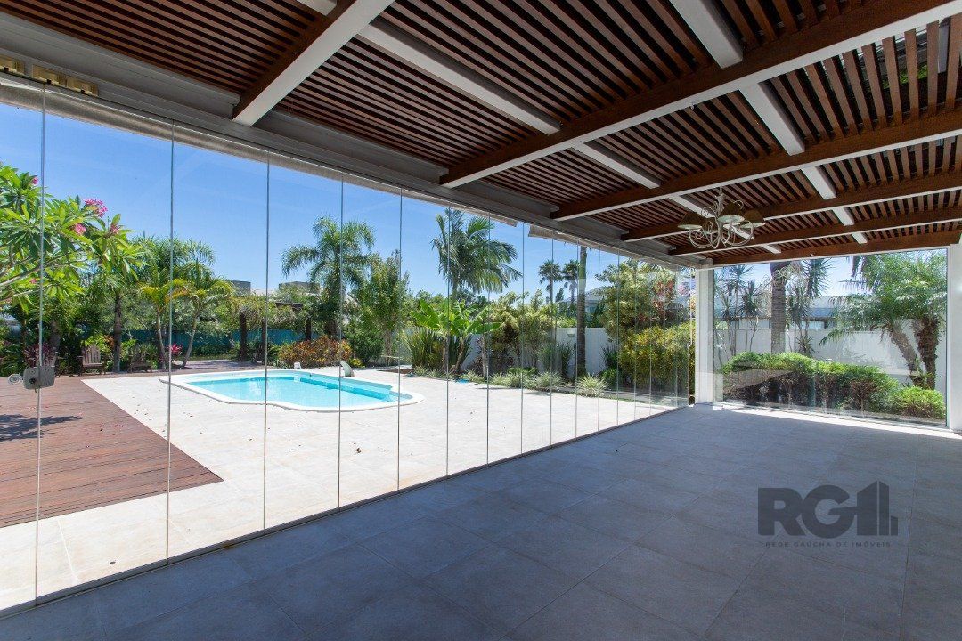 Casa de Condomínio à venda com 3 quartos, 450m² - Foto 22