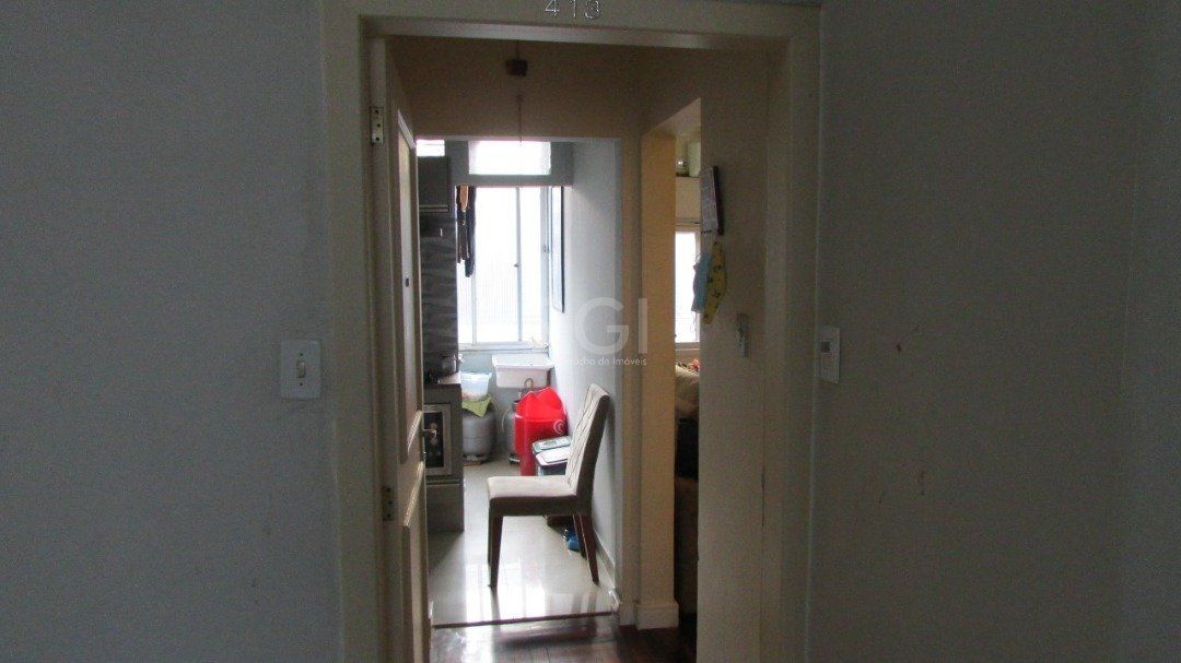 Apartamento à venda com 2 quartos, 58m² - Foto 3