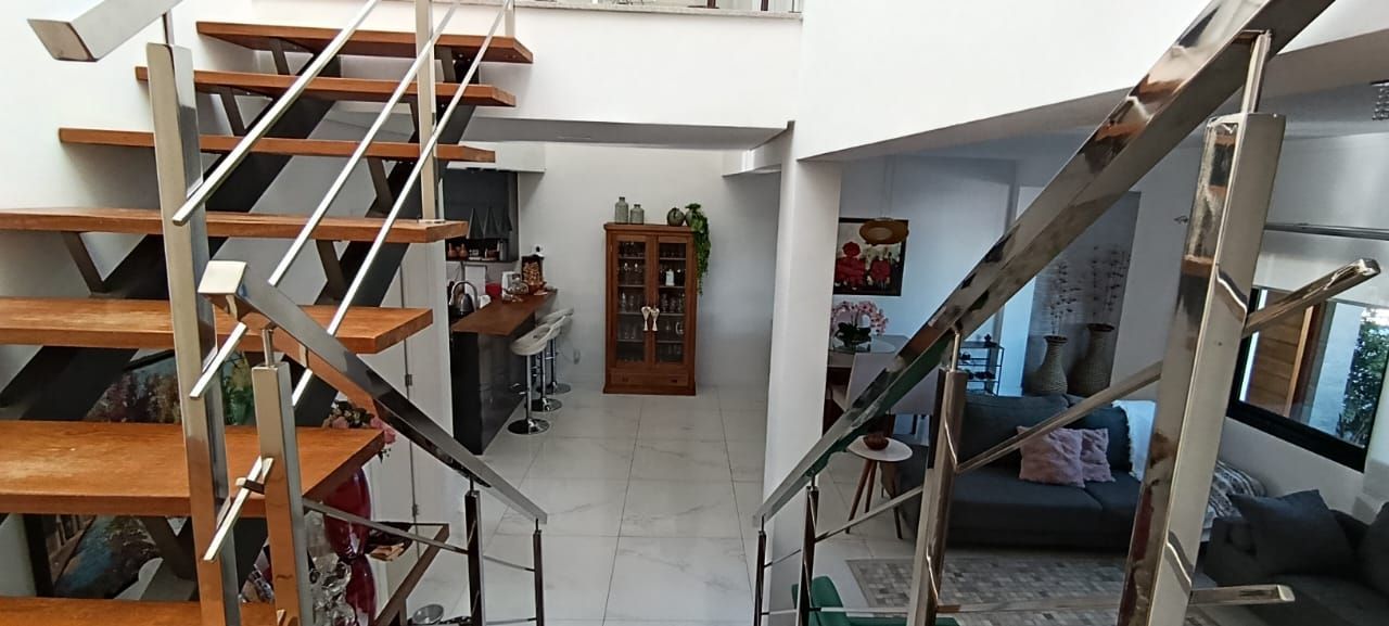 Casa à venda com 4 quartos, 180m² - Foto 25