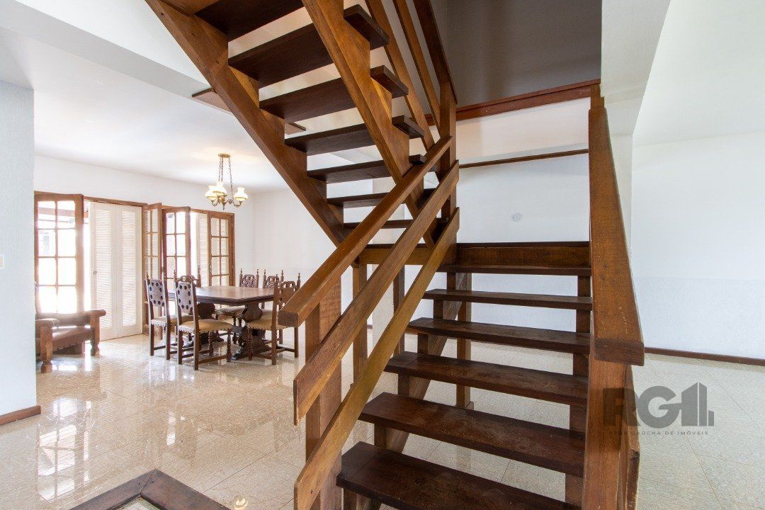 Casa à venda com 4 quartos, 256m² - Foto 31