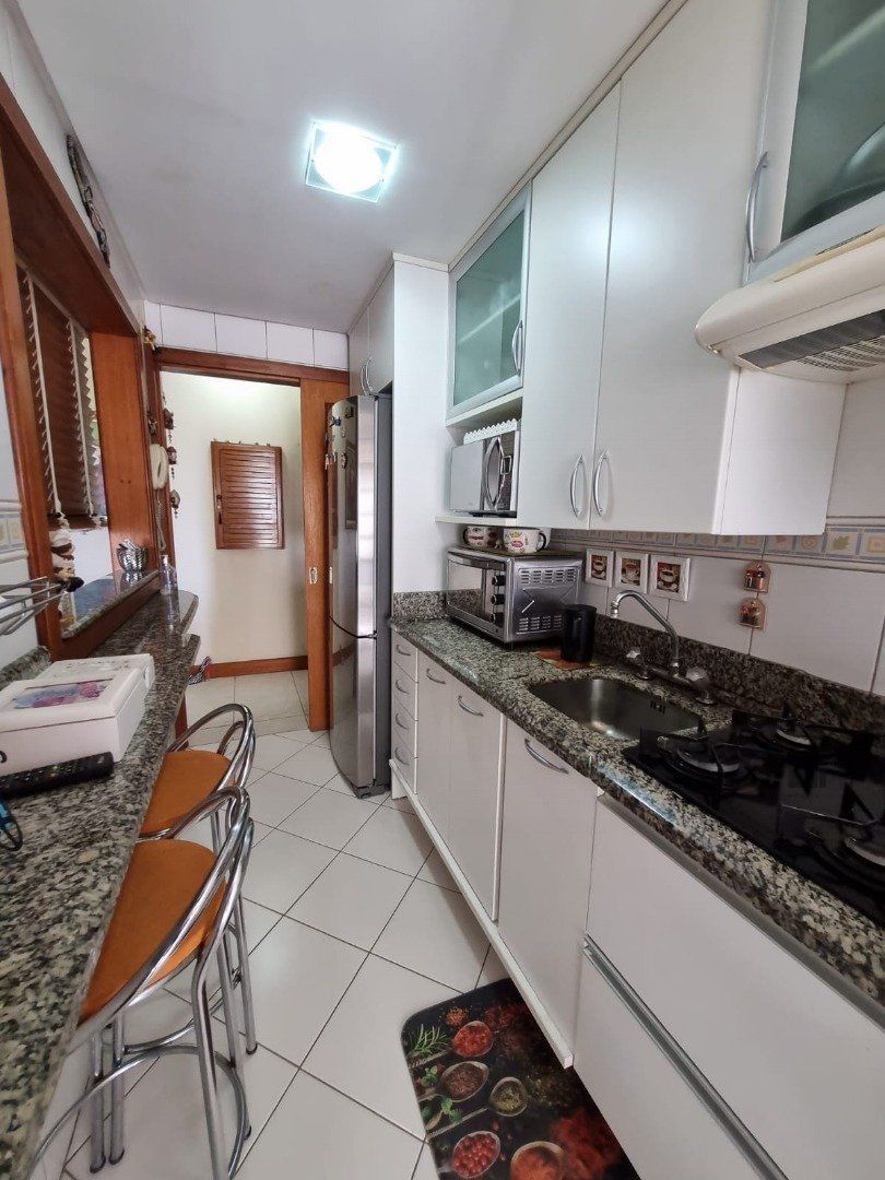 Apartamento à venda com 2 quartos, 87m² - Foto 10