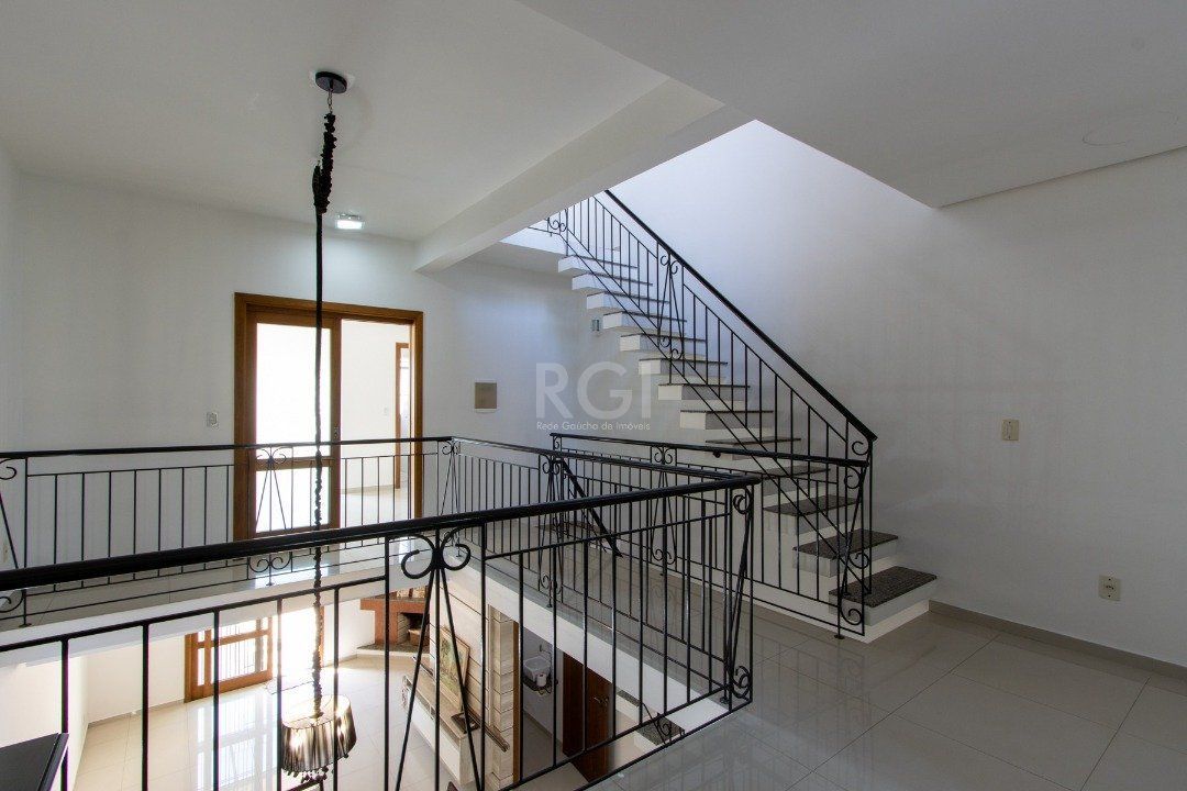 Casa à venda com 3 quartos, 204m² - Foto 26