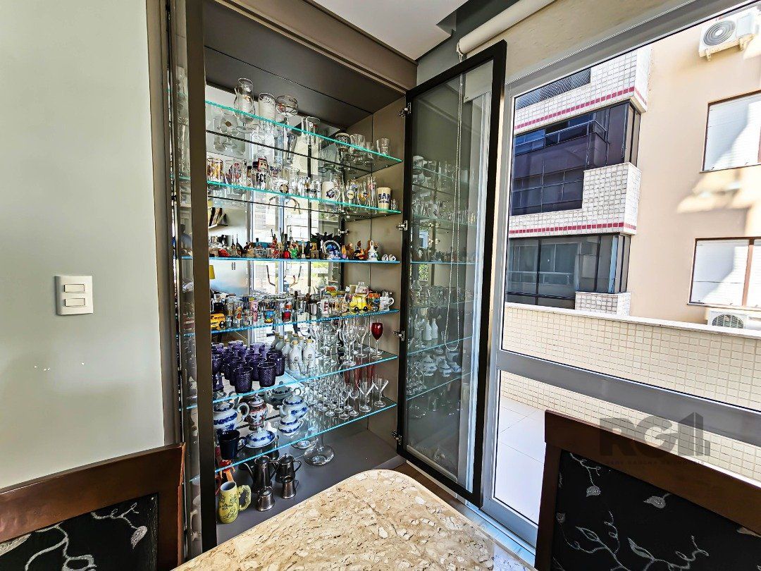 Apartamento à venda com 3 quartos, 152m² - Foto 28