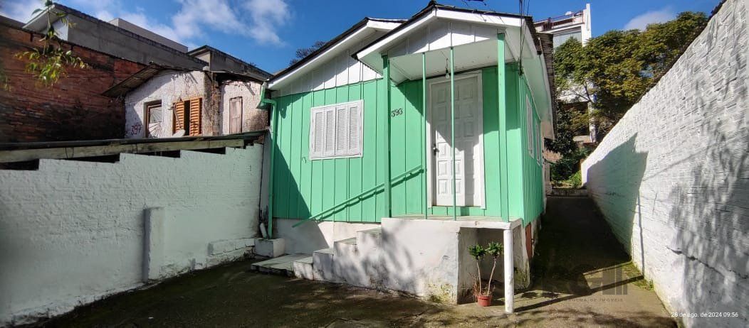 Casa à venda com 2 quartos, 64m² - Foto 2