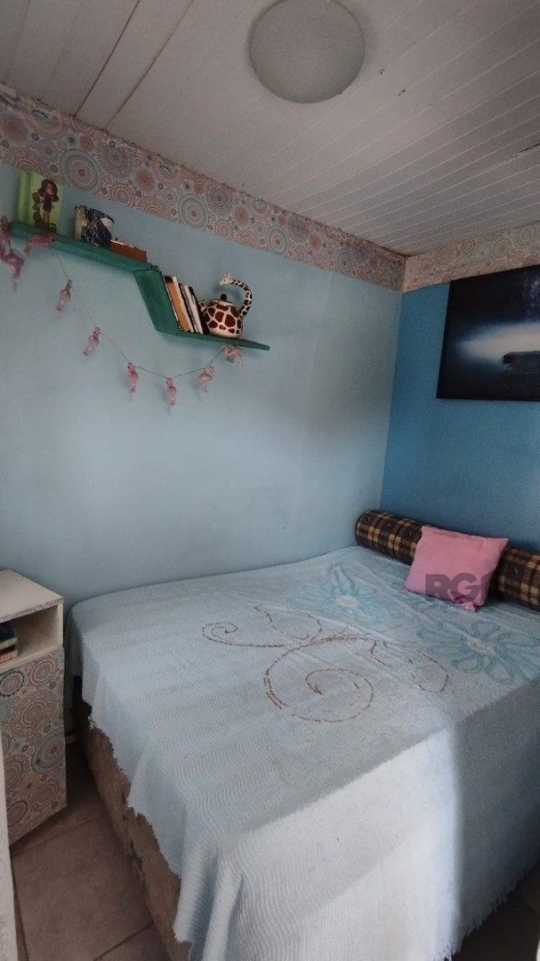 Casa à venda com 4 quartos, 85m² - Foto 17