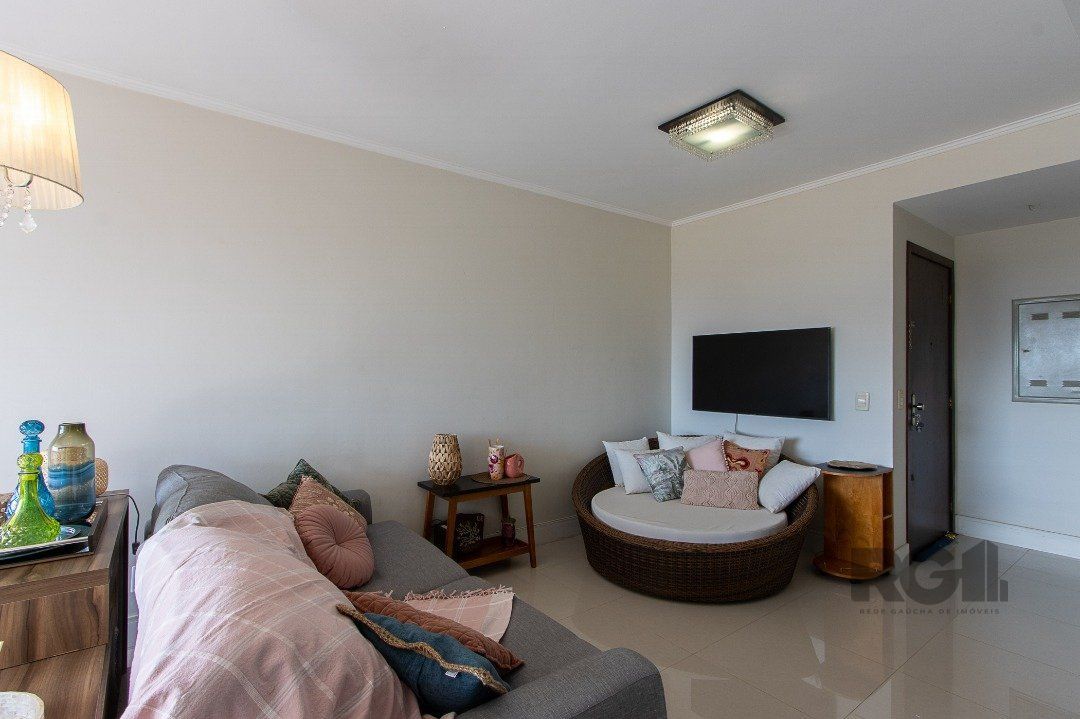 Apartamento à venda com 3 quartos, 95m² - Foto 7