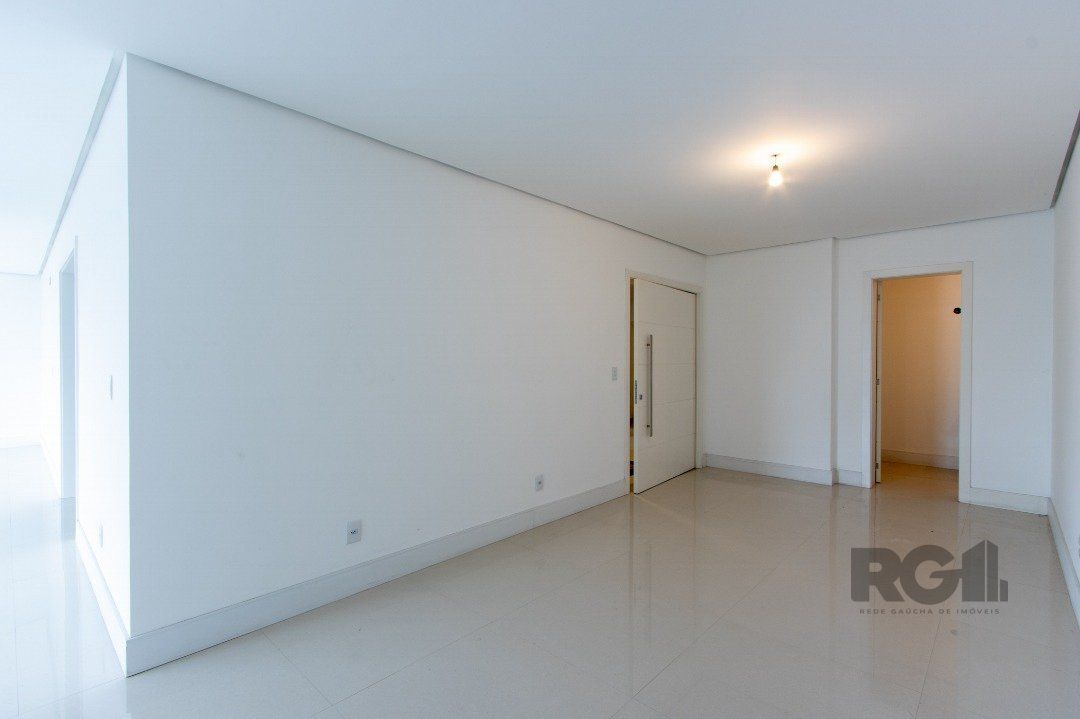 Apartamento à venda com 3 quartos, 177m² - Foto 11