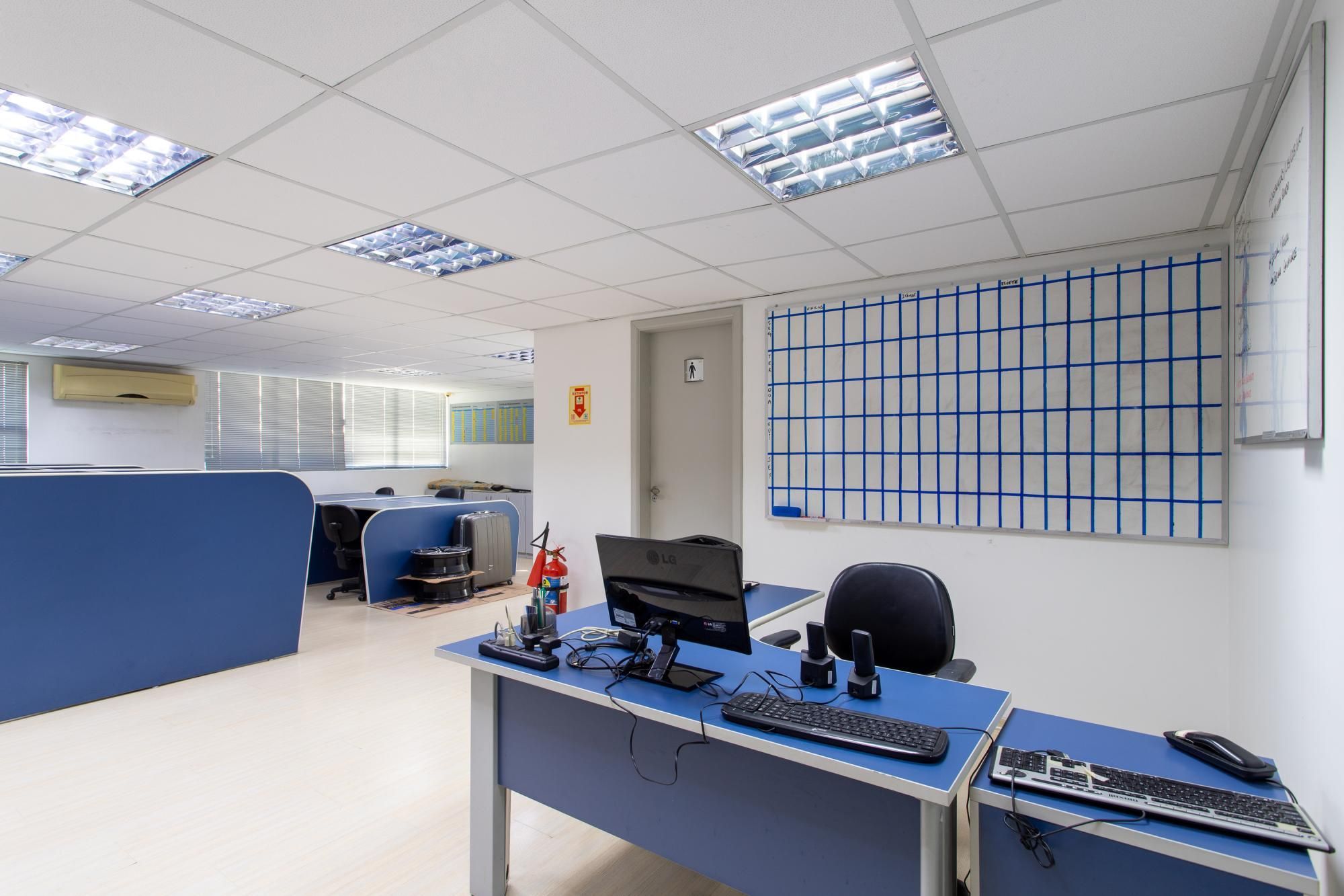 Depósito-Galpão-Armazém à venda com 6 quartos, 42m² - Foto 14
