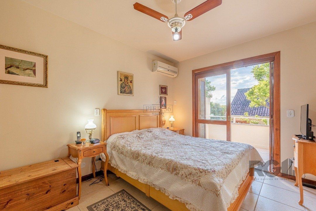 Casa de Condomínio à venda com 3 quartos, 250m² - Foto 28