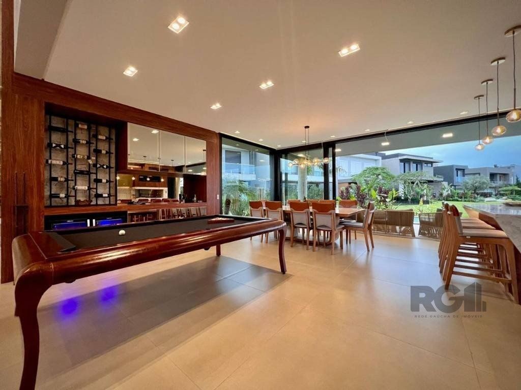 Casa de Condomínio à venda com 5 quartos, 366m² - Foto 19