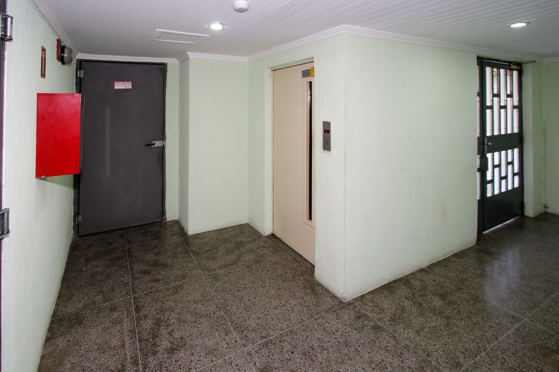 Apartamento para Venda - 57.25m², 2 dormitórios, Tristeza — foto 3