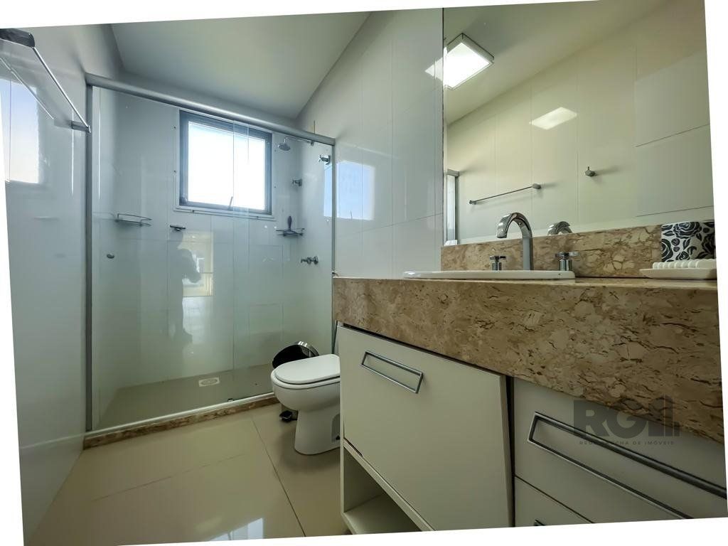 Casa de Condomínio à venda com 4 quartos, 239m² - Foto 18
