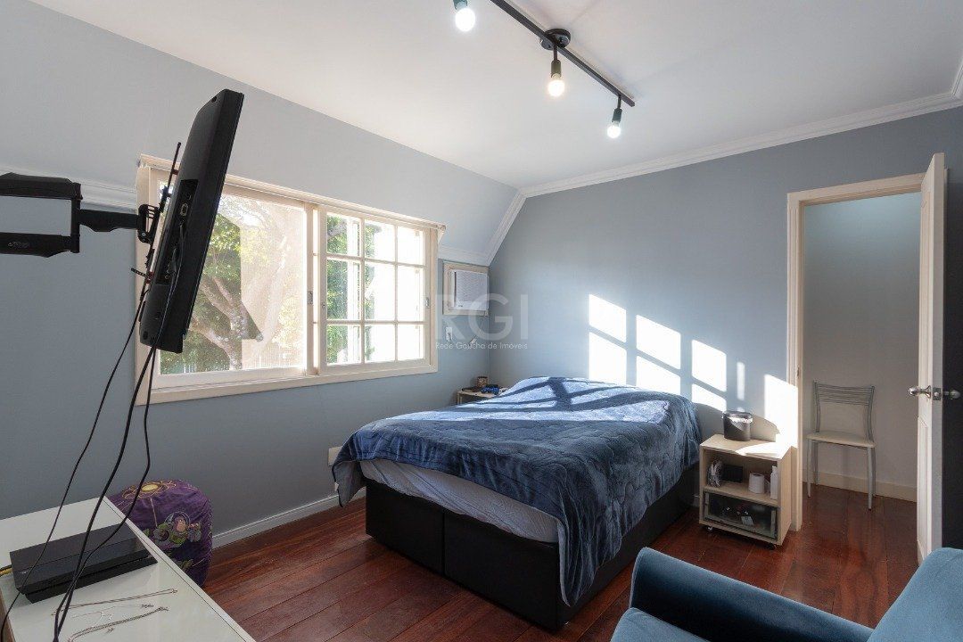 Casa de Condomínio à venda com 3 quartos, 322m² - Foto 28