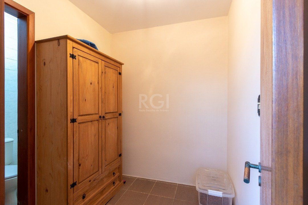 Casa, 4 quartos, 258 m² - Foto 27