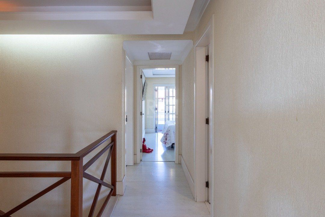 Casa à venda com 3 quartos, 256m² - Foto 35