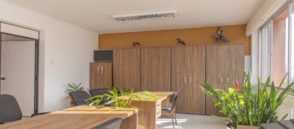 Sala Comercial 1 dormitório no bairro Centro Histórico