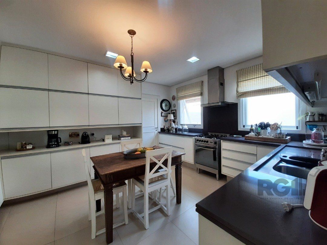 Casa de Condomínio à venda com 4 quartos, 423m² - Foto 11