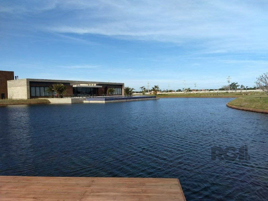 Casa à venda com 1 quarto, 300m² - Foto 17