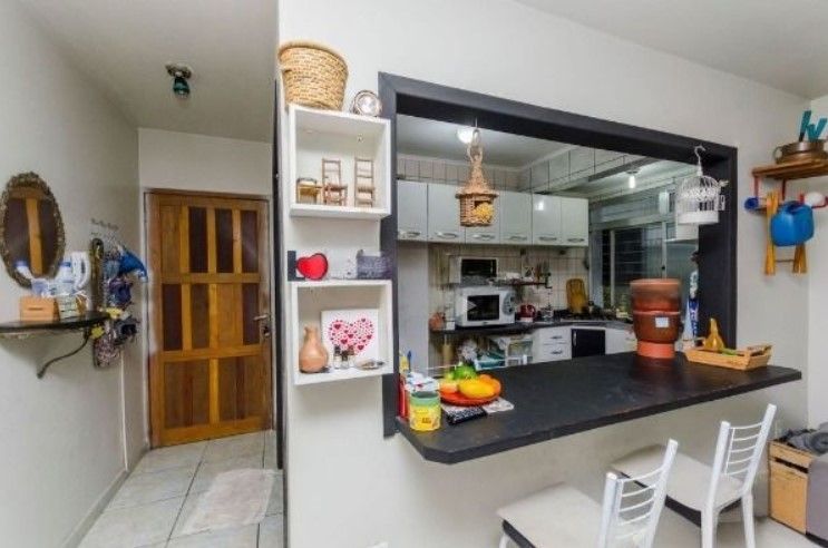 Apartamento à venda com 57m², 2 quartos no bairro Camaquã em Porto Alegre