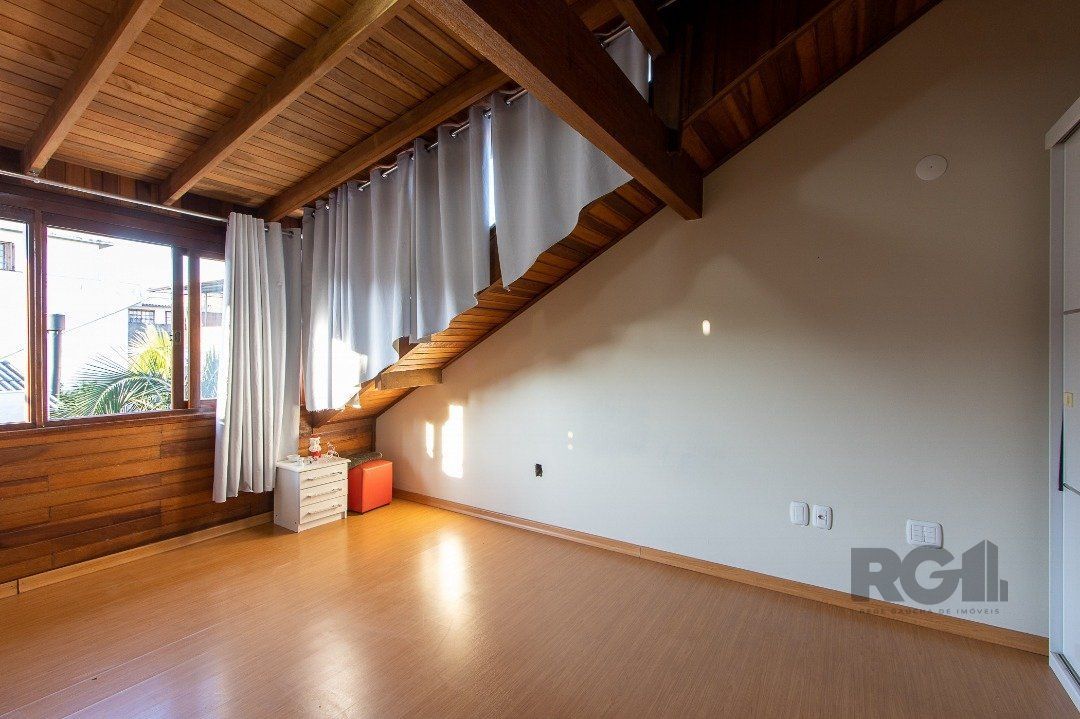Casa à venda com 5 quartos, 300m² - Foto 46