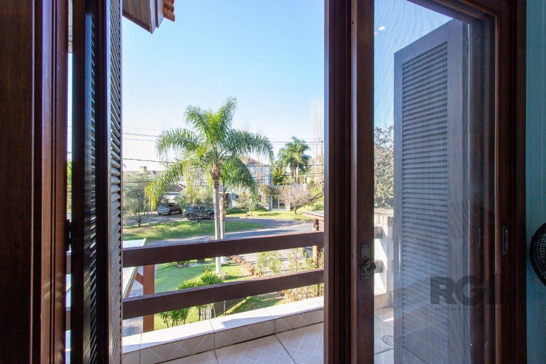 Casa de Condomínio à venda com 4 quartos, 226m² - Foto 41