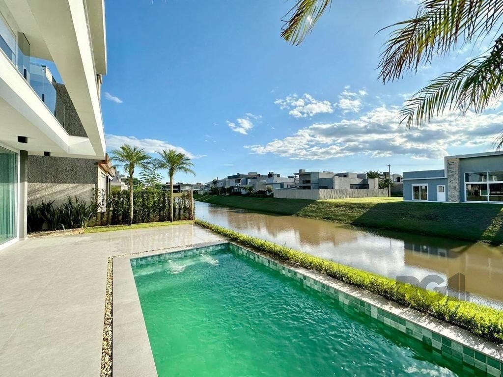 Casa de Condomínio à venda com 4 quartos, 275m² - Foto 27