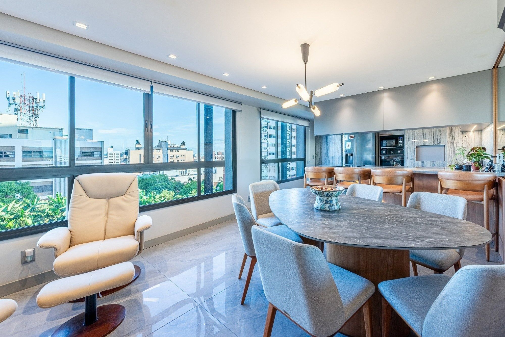 Apartamento de 3 dormitórios sendo 2 suítes