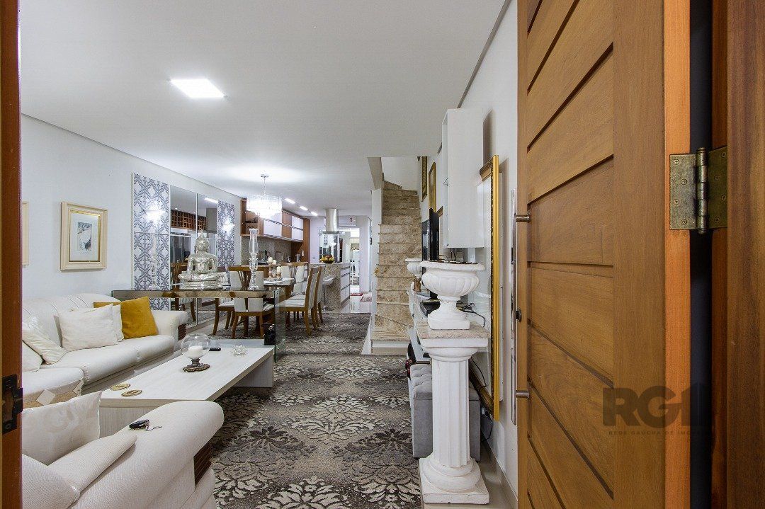 Casa à venda com 3 quartos, 161m² - Foto 3