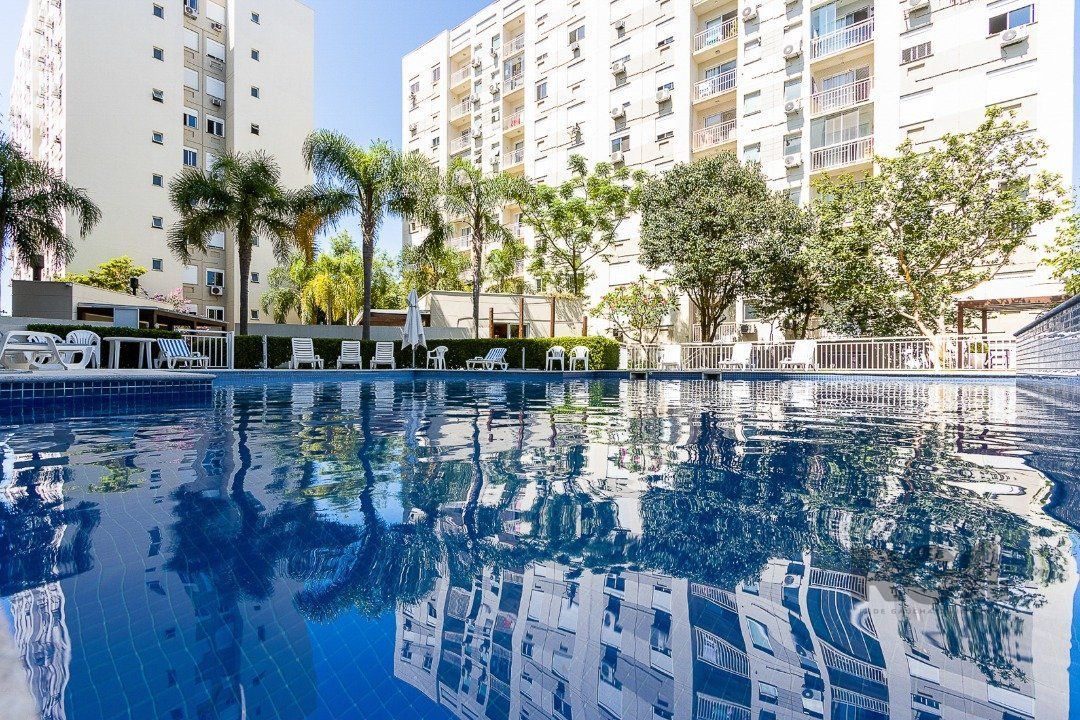 Apartamento à venda com 2 quartos, 57m² - Foto 32