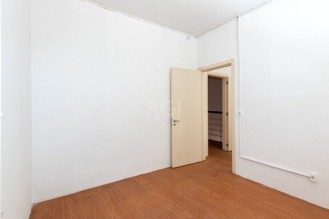Casa à venda com 3 quartos, 232m² - Foto 27