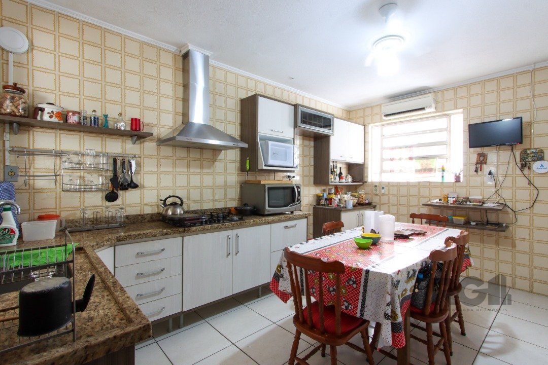 Casa à venda com 4 quartos, 200m² - Foto 30