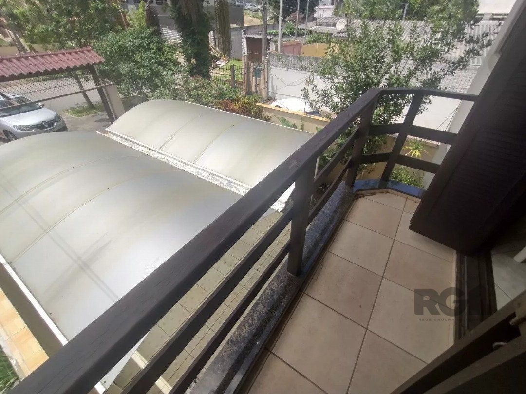 Casa à venda com 4 quartos, 245m² - Foto 11