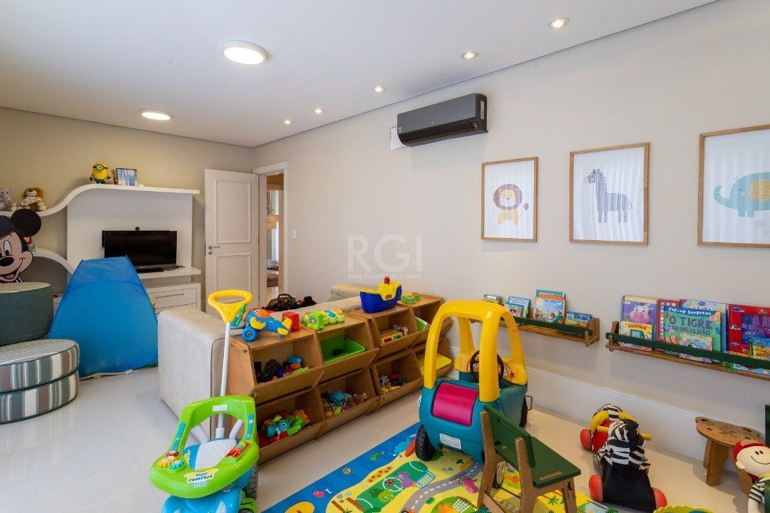 Casa de Condomínio à venda com 4 quartos, 587m² - Foto 12
