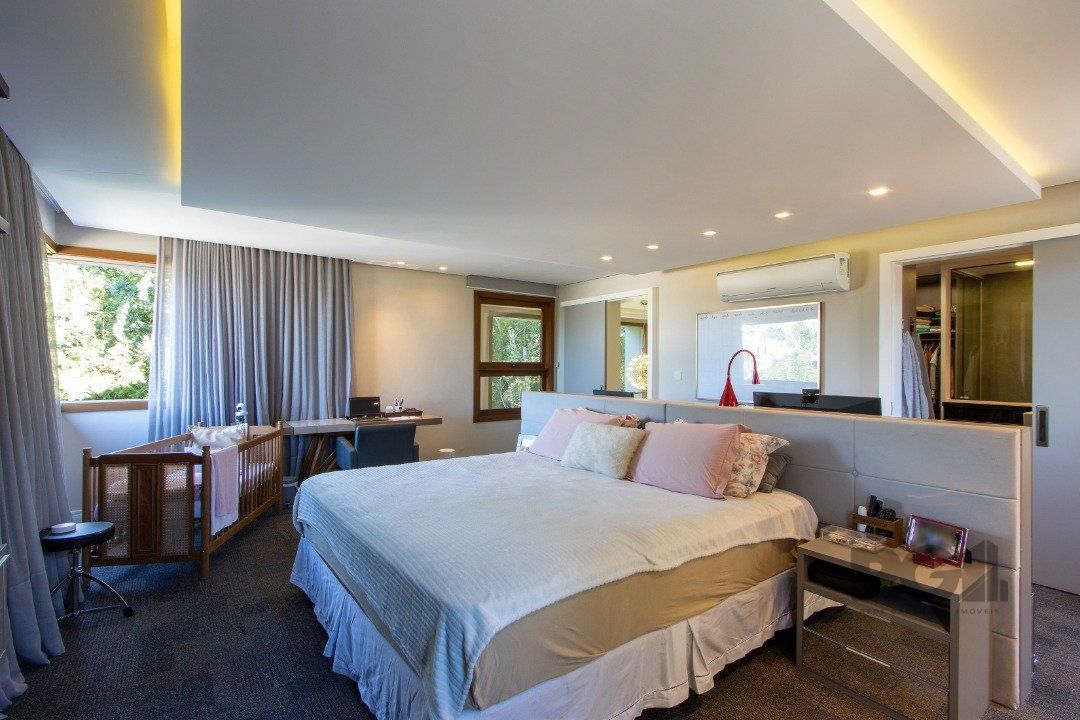Casa de Condomínio à venda com 3 quartos, 231m² - Foto 30