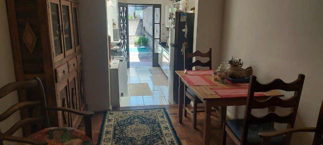 Casa à venda com 2 quartos, 70m² - Foto 13